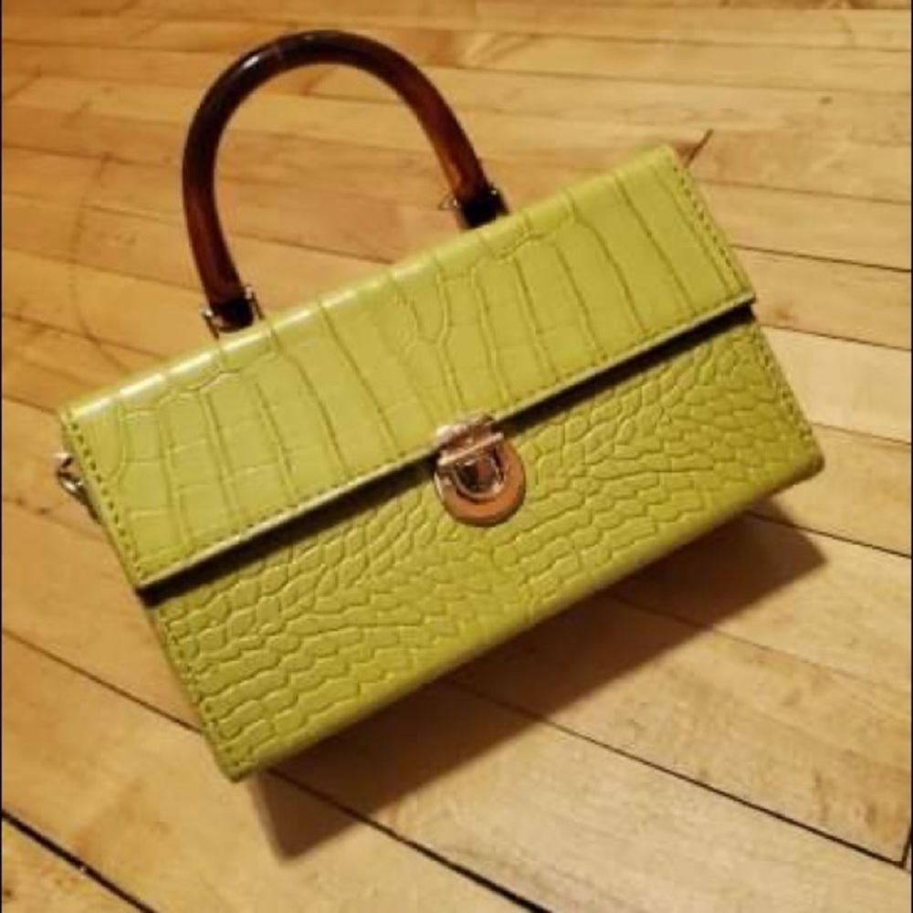 Cute green block style crossbody